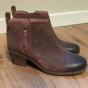 Teva Never Worn Women's Ankle Boots Sz 8